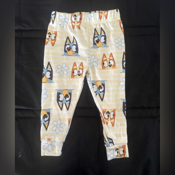 Kids Pajama Set - Bluey - Picture 2 of 4